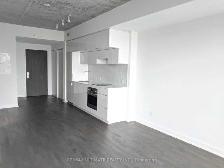 185 Roehampton Avenue #1009 - Photo 5