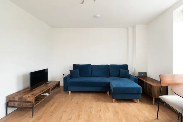 1 Bed Flat, Homerton High Street, E9 - Photo 1