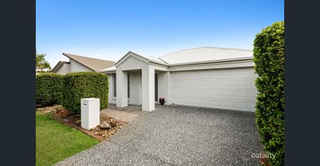 Modern Family Living in the Heart of Mountain Creek! ($790 per week until 22nd March 2026) - Photo 3