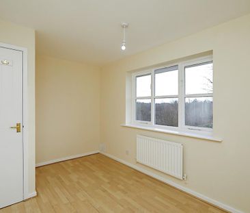 2 bedroom semi-detached house to rent - Photo 3