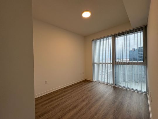 For Lease - 8 Interchange Way Unit# 803, Vaughan, Ontario - Photo 1