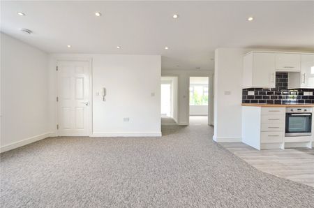 Landseer Avenue, Lockleaze - Photo 2