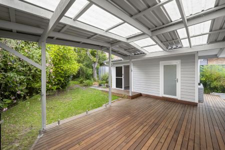 Modern Family Home with Studio - Photo 4