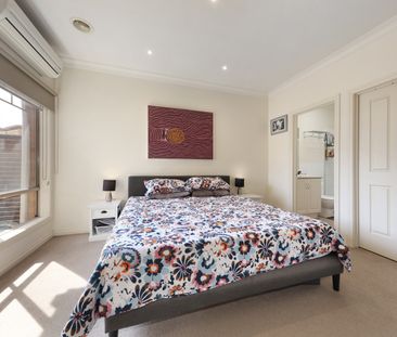 37A Amelia St, McKinnon VIC 3204 - Apartment For Rent | Domain - Photo 3