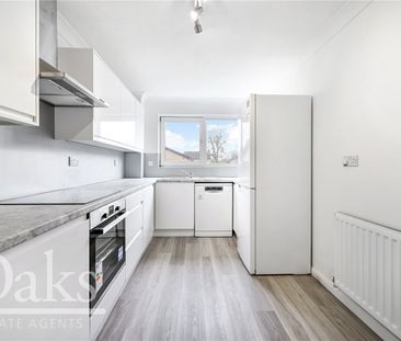 Chepstow Rise, Park Hill, Surrey - Photo 6