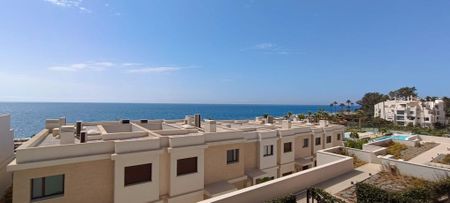 2 room luxury Apartment for rent in Estepona, Andalusia - Photo 4