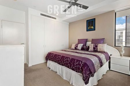 206/7 Honeysuckle Drive, Newcastle NSW 2300 - Photo 2