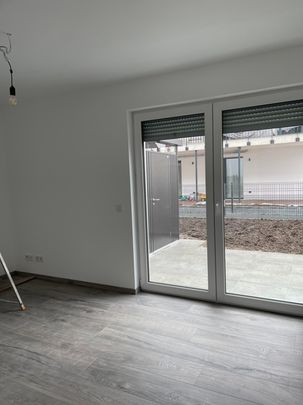 Erstbezug Neubau Sehr schöne, große, helle und ruhige EG 2 Zimmer -Whg. mit Gar ... - Photo 1