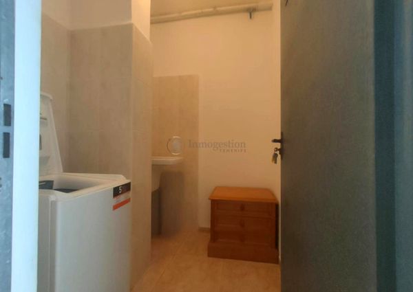 Se alquila en buzanada apartamento de 2 domitorios