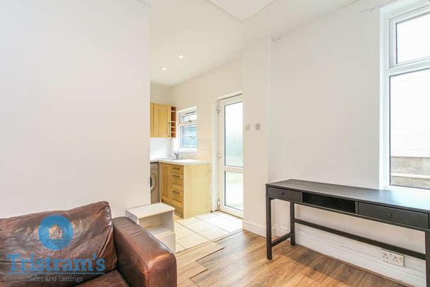 Station Road, Beeston, NG9 - Photo 1