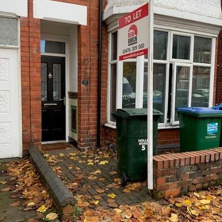 1 bedroom in a house share to rent - Photo 4