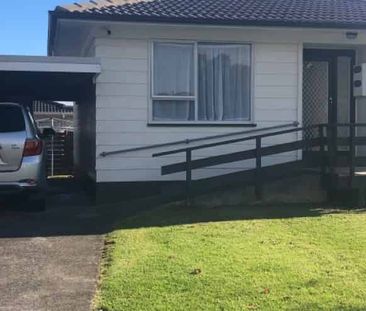 Renovated 2-Bedroom Home in Handy Clendon Location - Photo 4