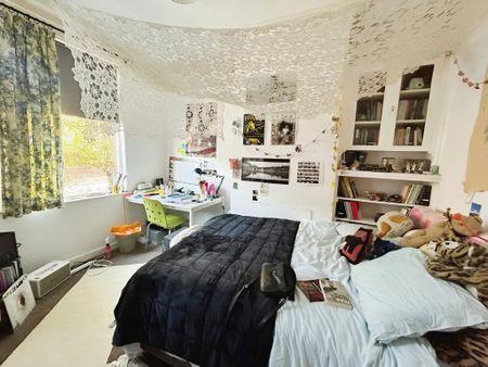 3 bedroom terraced house to rent - Photo 4