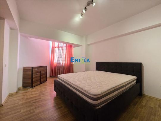 Inchiriere apartament 2 camere ultracentral Bacau - Photo 1