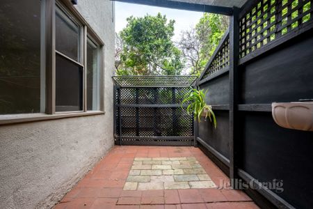 1/111 Gillies Street, Fairfield - Photo 5