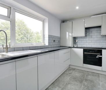 2 bedroom apartment to rent - Photo 6