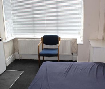 1 bedroom terraced house to rent - Photo 4
