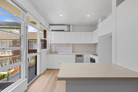 Moments From The Beach - Photo 5