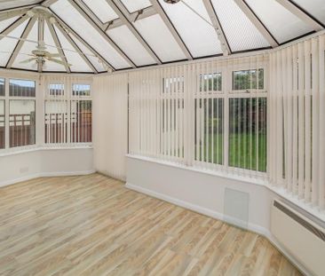 2 bedroom semi-detached bungalow to rent - Photo 1