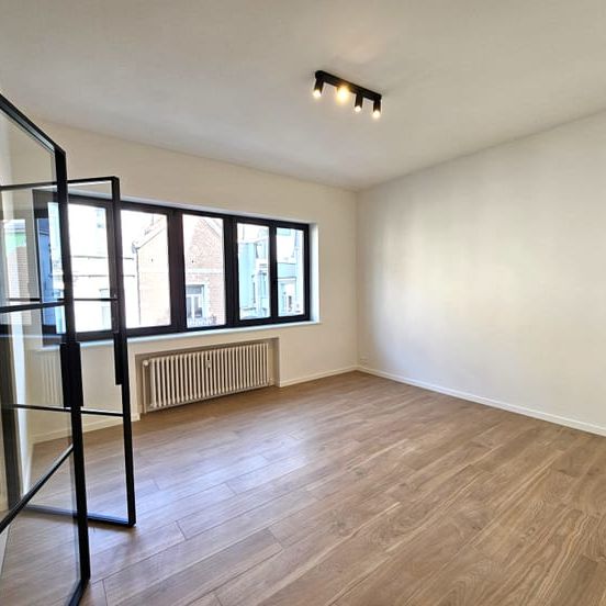 Appartement te huur - Foto 1