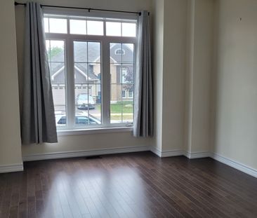 For Lease - 218 ROY Drive, Clearview, Ontario - Photo 4