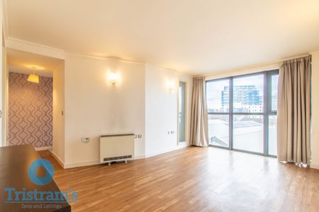 References Pending - 1 bed Apartment - Photo 2