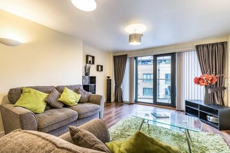 2 Bed Flat, Medlock Place, M15 - Photo 2