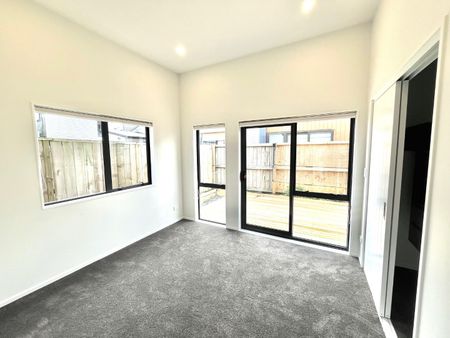 50 Clayden Shuttleworth Street, Takanini, Auckland - Photo 2