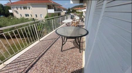 Διαμέρισμα για ενοικίαση Χρυσή Ακτή Παναγίας (Αισωνία) - Photo 2