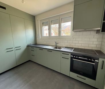 Bévilard, beautiful renovated 4.5 room apartment on the ground floo... - Foto 2