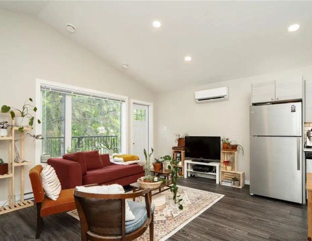 397 Horace Street - 2 (upper unit) — 397 Horace Street - 2 (upper unit) - Photo 1