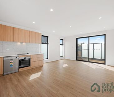Brand New & Stylish Townhouse Living in Lilydale - Photo 4