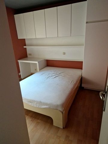 Appartement te huur in Kortrijk - Photo 4