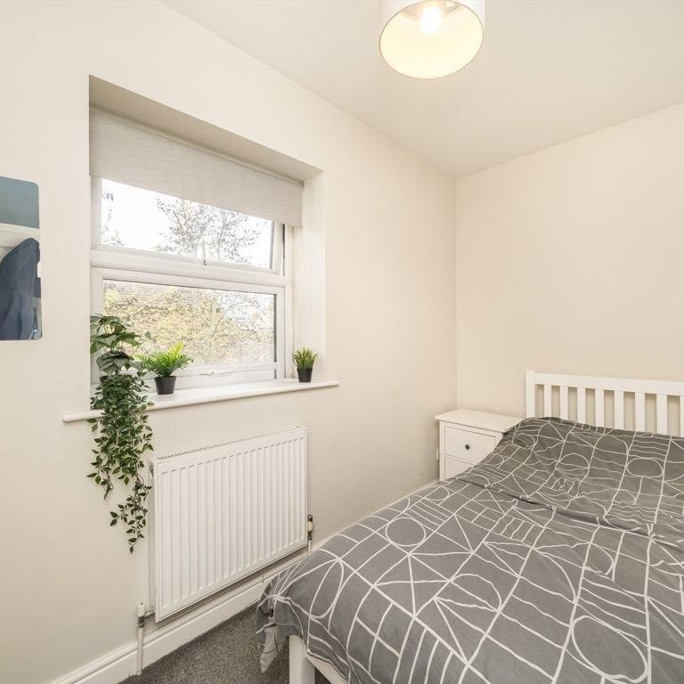 Merton High Street, SW19 1BE, London - Photo 1