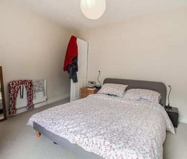 3 bedroom terraced house to rent - Photo 6