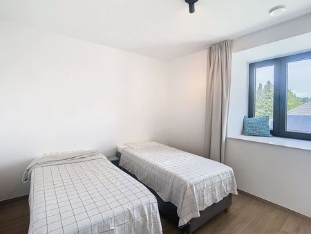 Appartement te huur - Foto 2