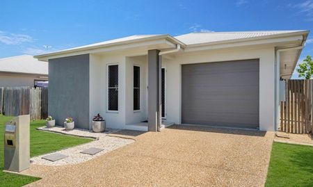 Easy, Everyday Living in a Great Location - 2A Gotham Loop, Deeragun - Photo 4