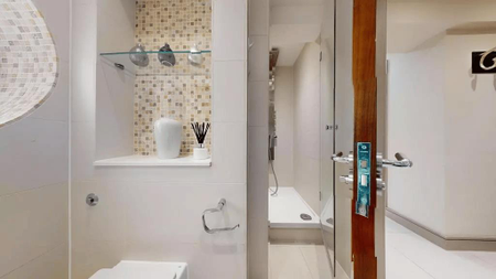 3 bedroom apartment to rent - Photo 3