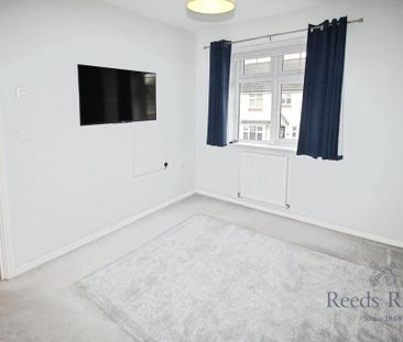3 bedroom detached house to rent - Photo 3