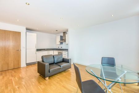 1 bedroom flat to rent - Photo 3