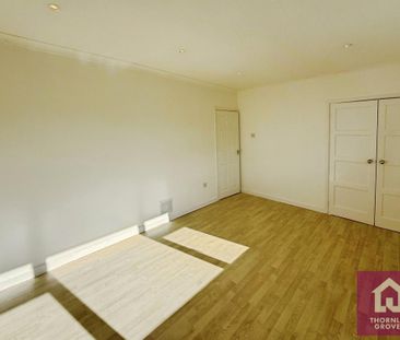 2 bedroom semi-detached house to rent - Photo 6