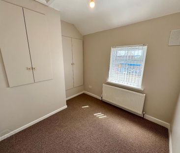 95 Seaview Drive, Belfast, BT15 3ND - Photo 2