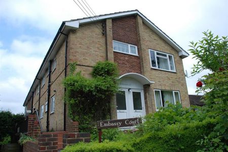 2 bedroom flat to rent - Photo 5