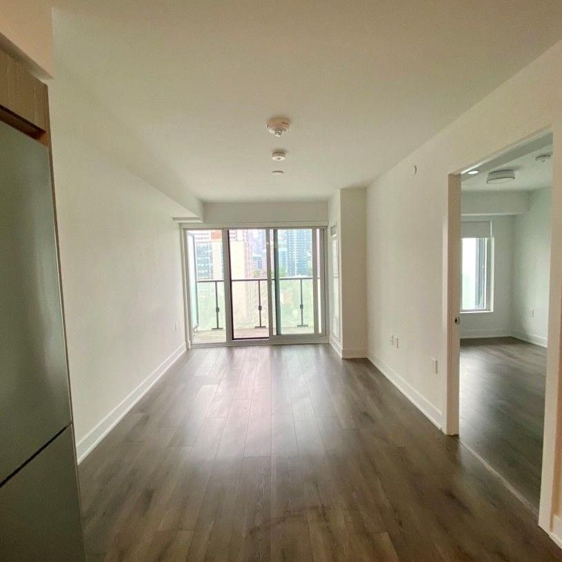 For Lease - 575 Bloor Street Unit# 910, Toronto, Ontario - Photo 1