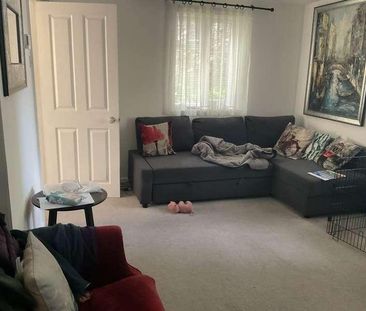 Campden Close, Witney, OX28 - Photo 2