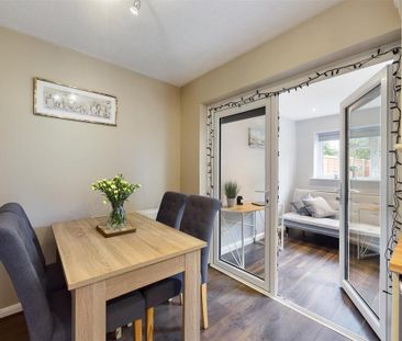 2 bedroom terraced house to rent - Photo 5