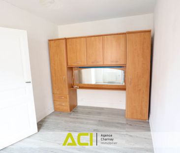 MACON PROCHE CENTRE VILLE ET ECOLES BEL APPARTEMENT RENOVE - Photo 6