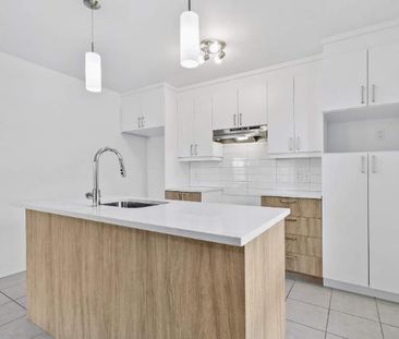 Appartement de 2 chambres à louer à Lavaltrie - Photo 1