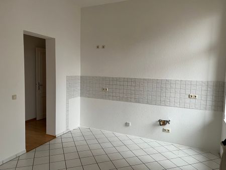 Große 2-Zimmer-Wohnung mit Wohnküche und Balkon, Puschkinstraße in 19055 Schwerin - Photo 4