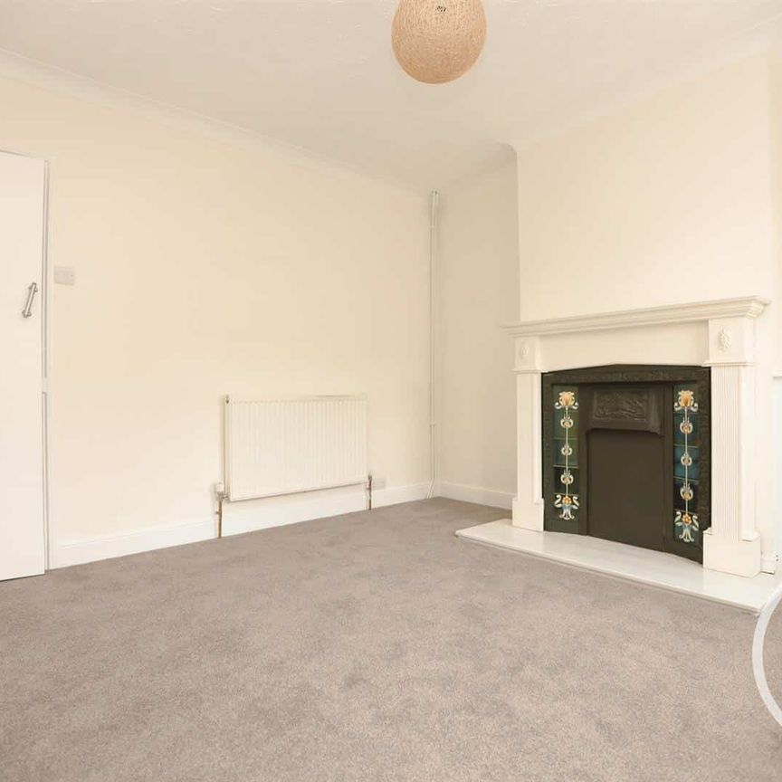 Southwell Road, Kirkley, NR33 - Photo 1